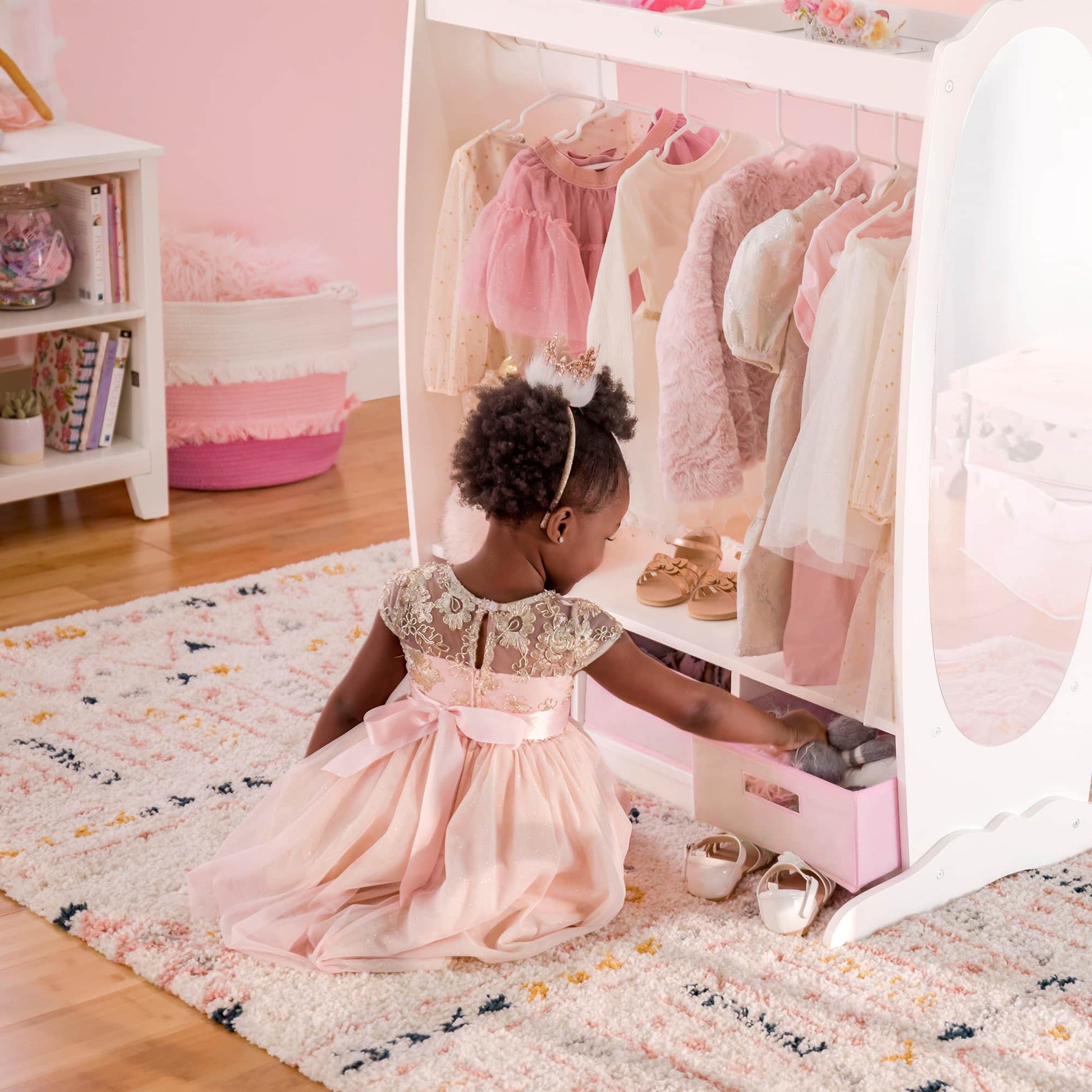 Kids' Dress Up Storage