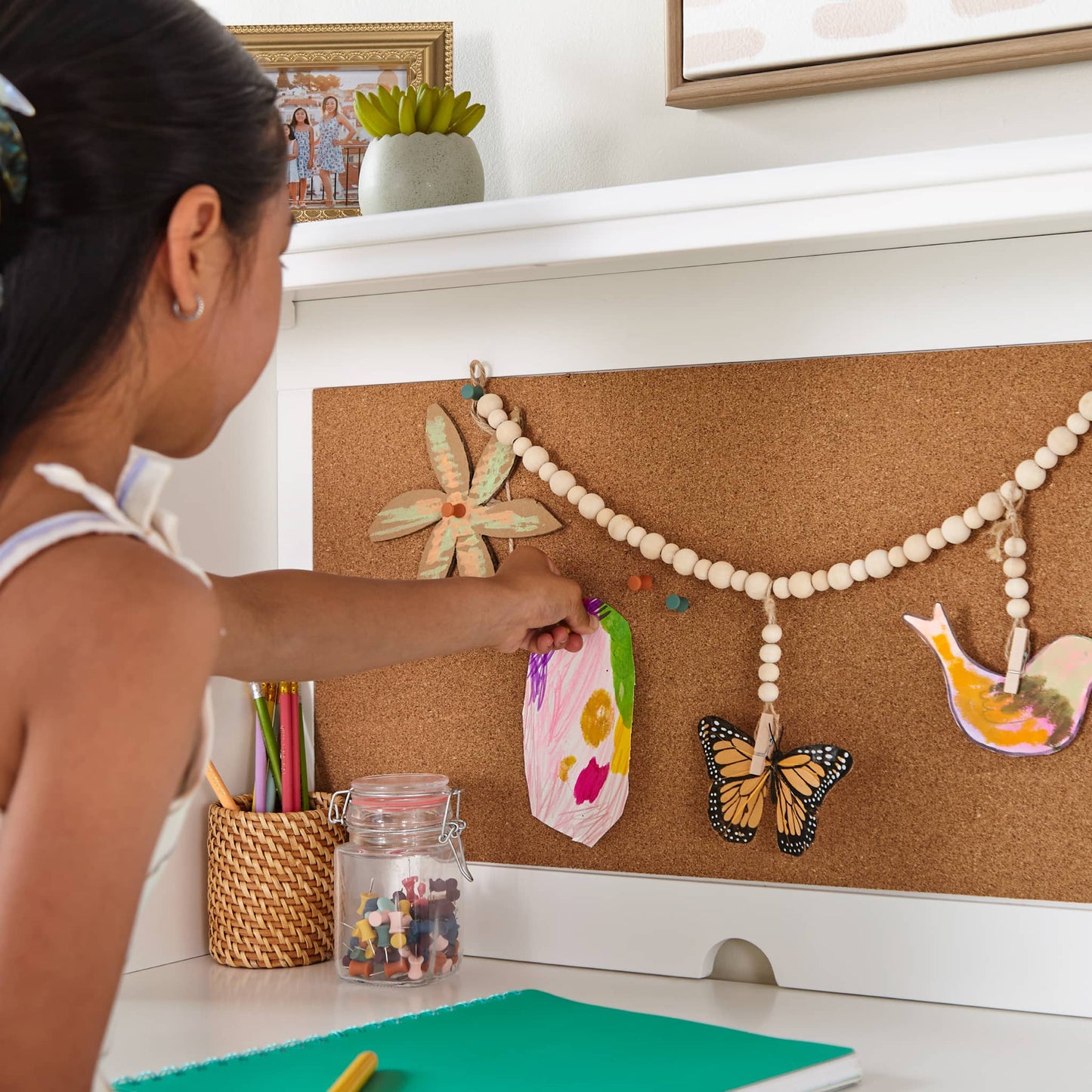 Kids' Avery Desk, Hutch and Chair Set